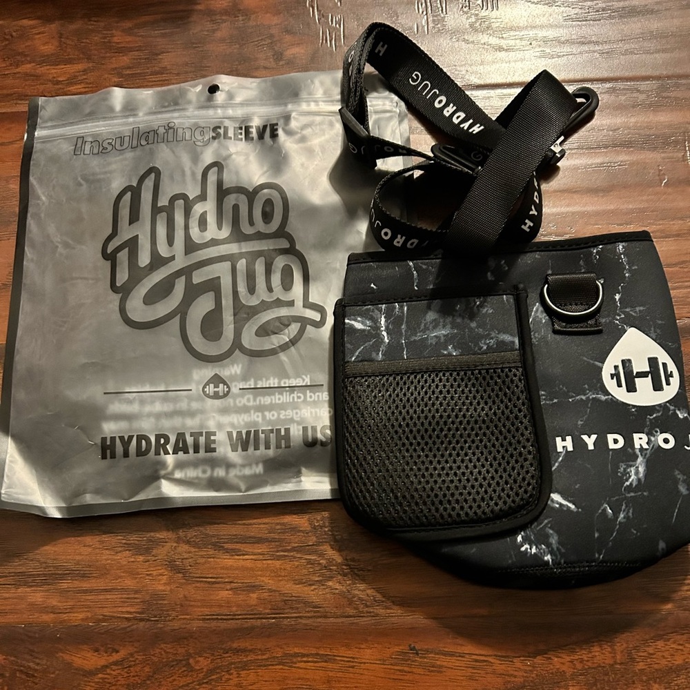 HydroJug Black Marble Insulating Sleeve with Strap